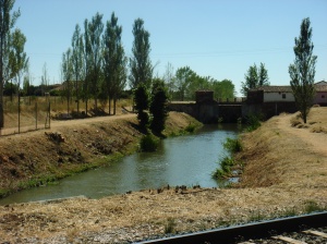 Alar del Rey. Canal de Castilla.